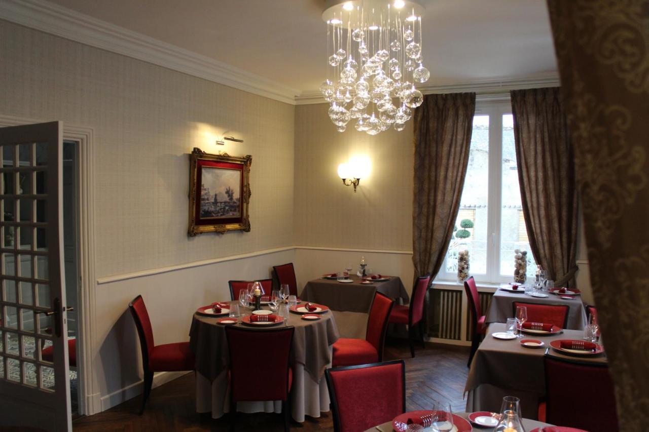 Logis Hotel La Breche - Restaurant Berthelot Амбуаз Экстерьер фото
